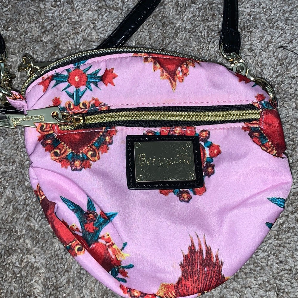 Bettseyville small purse